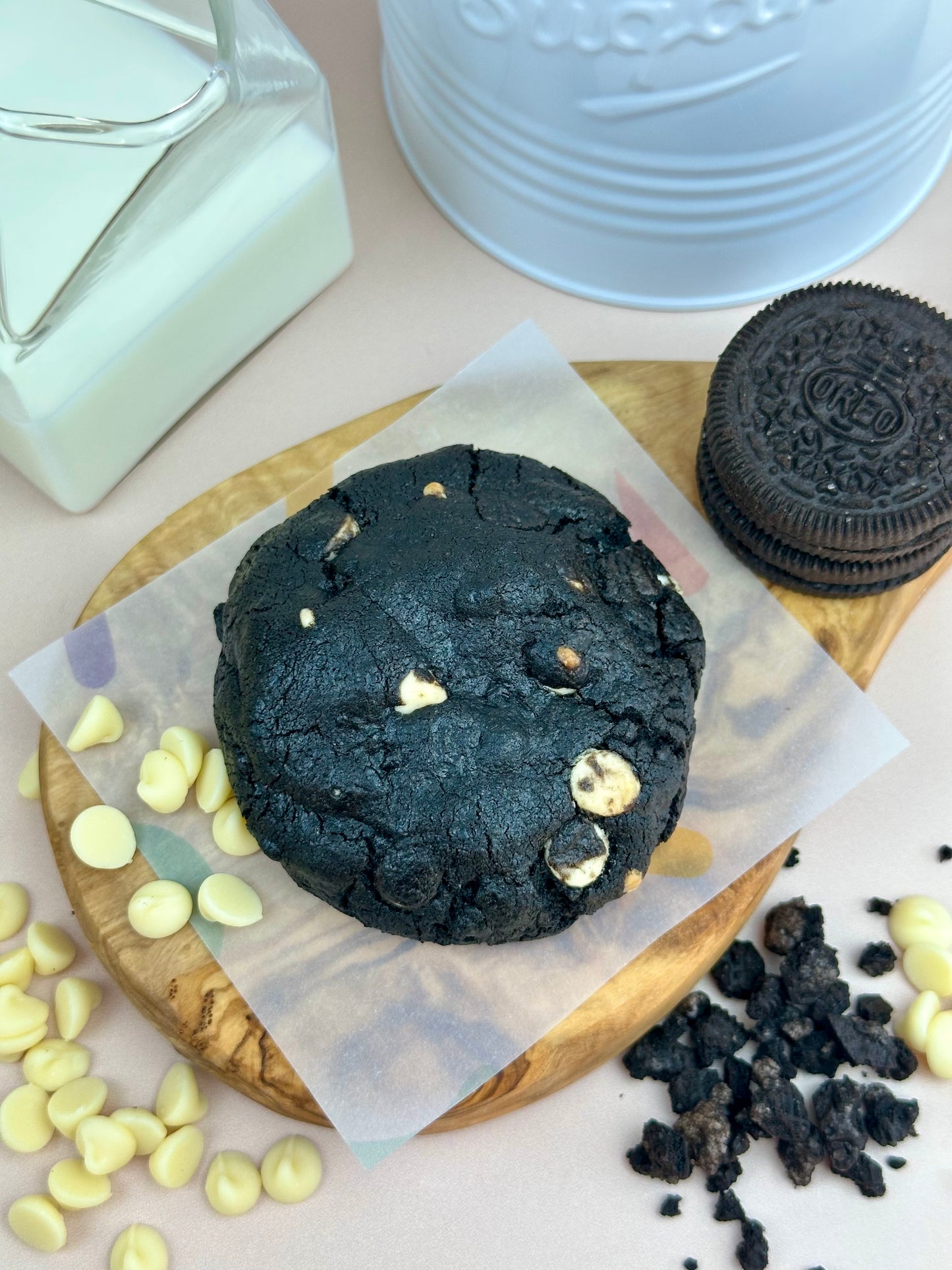 Oreo Stuffed Cookie