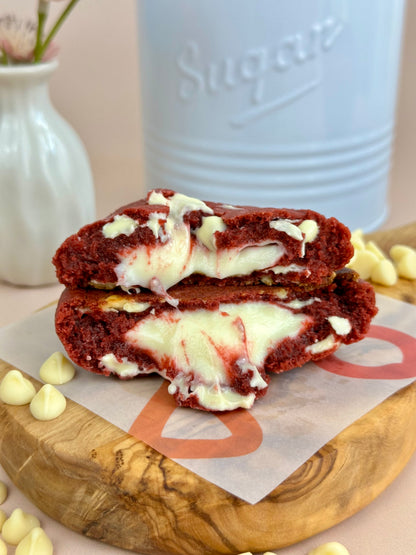 Red Velvet Stuffed Cookie filling